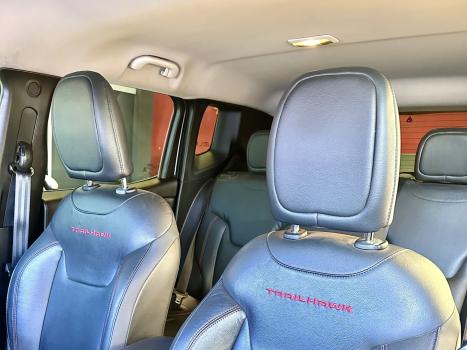 JEEP Renegade 2.0 16V 4P TURBO DIESEL TRAILHAWK 4X4 AUTOM�TICO, Foto 11