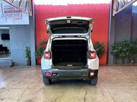 JEEP Renegade 2.0 16V 4P TURBO DIESEL TRAILHAWK 4X4 AUTOM�TICO, Foto 19