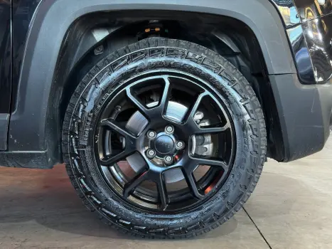 JEEP Renegade 2.0 16V 4P TURBO DIESEL MOAB 4X4 AUTOM�TICO, Foto 14