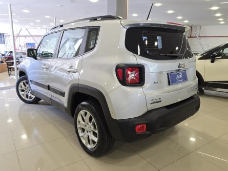 JEEP Renegade 2.0 16V 4P TURBO DIESEL LONGITUDE 4X4 AUTOM�TICO, Foto 4