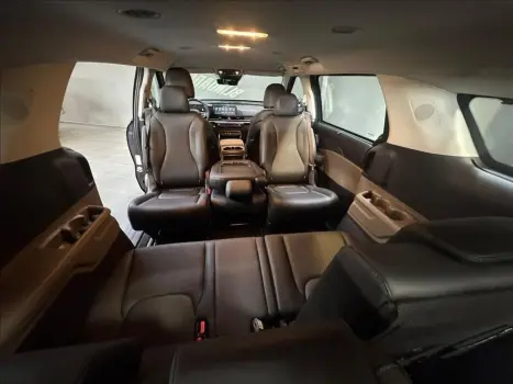 KIA Carnival 3.8 V6 4P EX AUTOM�TCIO, Foto 20