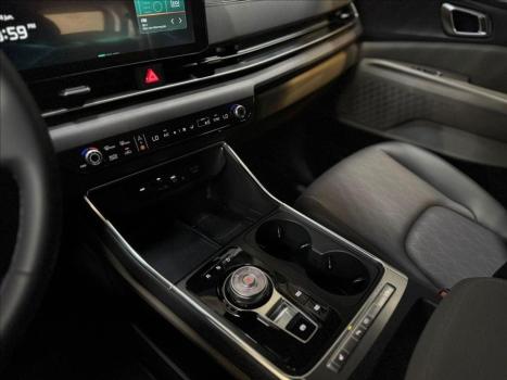 KIA Carnival 3.8 V6 4P EX AUTOM�TCIO, Foto 12