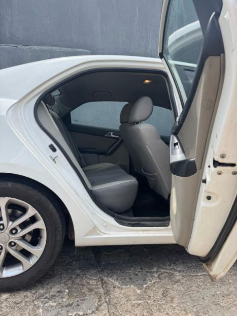 KIA Cerato Sedan 1.6 16V 4P EX AUTOM�TICO, Foto 5