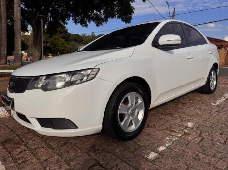 KIA Cerato Sedan 1.6 16V 4P E.273, Foto 3