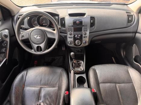 KIA Cerato Sedan 1.6 16V 4P E.273, Foto 7