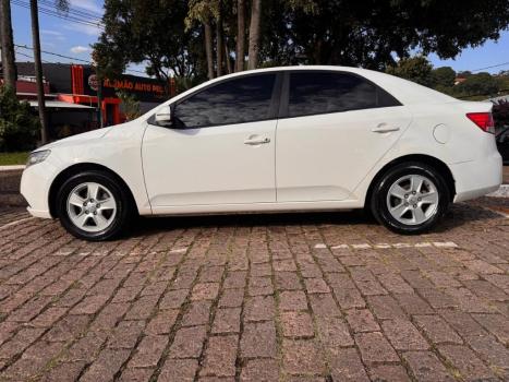 KIA Cerato Sedan 1.6 16V 4P E.273, Foto 8