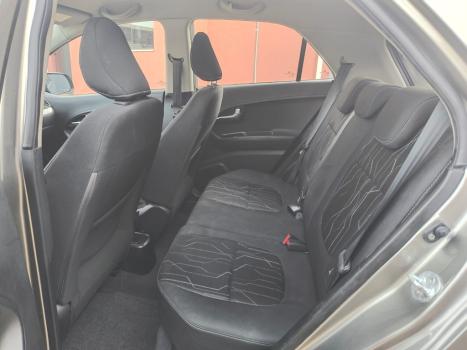 KIA Picanto 1.0 12V 4P FLEX EX, Foto 15