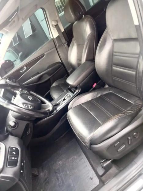 KIA Sorento 3.3 V6 24V 4P EX 7 LUGARES AUTOMTICO, Foto 4