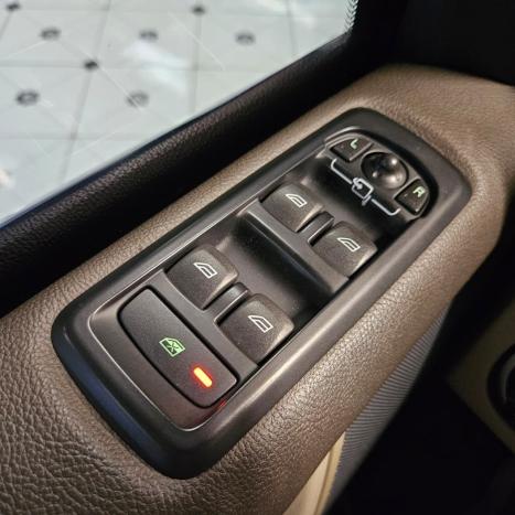 LAND ROVER Discovery 3.0 4P HSE SDV6 4X4 TURBO DIESEL AUTOM�TICO, Foto 17