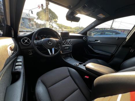 MERCEDES-BENZ A 200 1.6 16V 4P TURBO URBAN AUTOMTICO, Foto 12