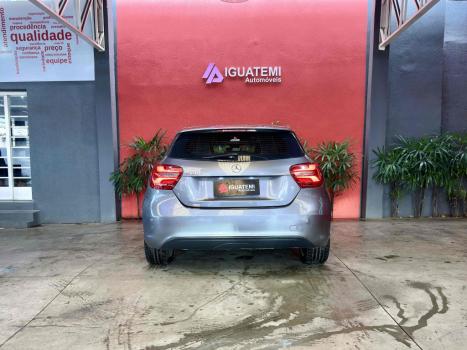 MERCEDES-BENZ A 200 Sedan 1.3 16V 4P CGI STYLE 7G-TRONIC DCT AUTOM�TICO, Foto 5