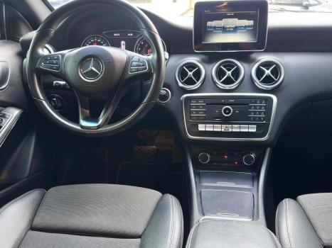 MERCEDES-BENZ A 200 Sedan 1.3 16V 4P CGI STYLE 7G-TRONIC DCT AUTOM�TICO, Foto 18