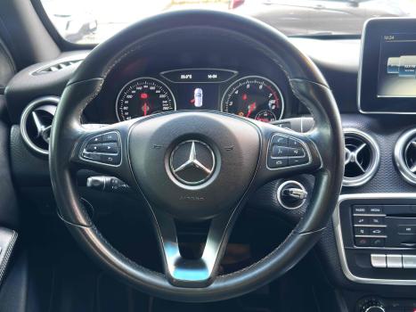 MERCEDES-BENZ A 200 Sedan 1.3 16V 4P CGI STYLE 7G-TRONIC DCT AUTOM�TICO, Foto 21