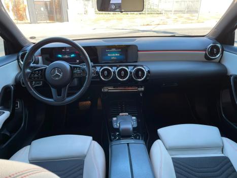 MERCEDES-BENZ A 200 Sedan 1.3 16V 4P CGI STYLE 7G-TRONIC DCT AUTOM�TICO, Foto 9