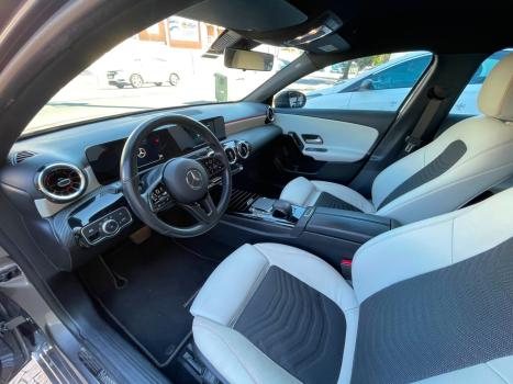 MERCEDES-BENZ A 200 Sedan 1.3 16V 4P CGI STYLE 7G-TRONIC DCT AUTOM�TICO, Foto 10