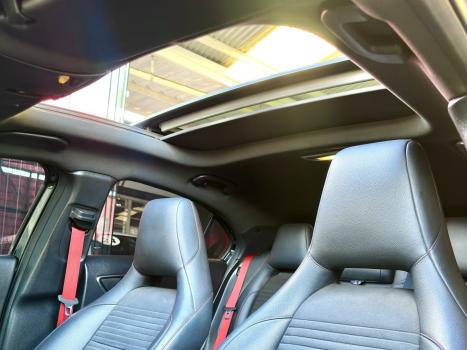 MERCEDES-BENZ A 250 , Foto 8