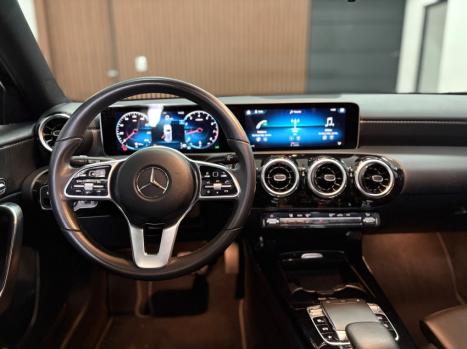 MERCEDES-BENZ A 250 2.0 16V 4P CGI 7G-DCT AUTOM�TICO, Foto 6
