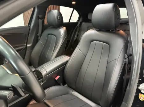 MERCEDES-BENZ A 250 2.0 16V 4P CGI 7G-DCT AUTOM�TICO, Foto 9