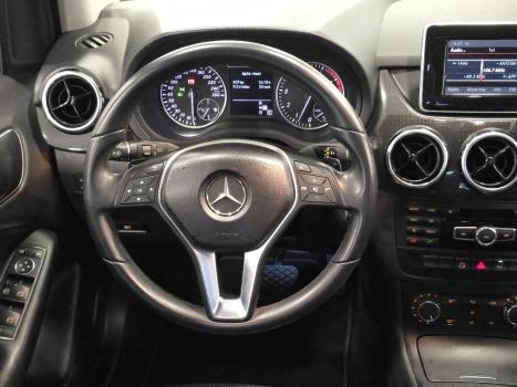 MERCEDES-BENZ B 200 1.6 4P TURBO AUTOM�TICO, Foto 11
