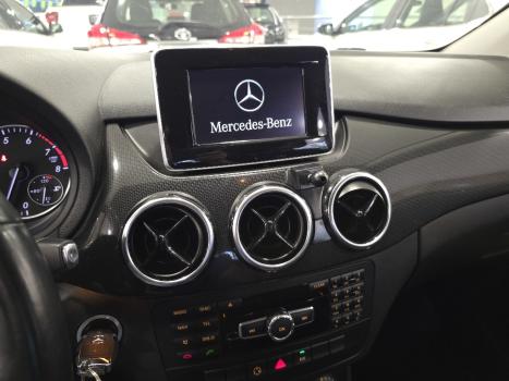 MERCEDES-BENZ B 200 1.6 4P TURBO AUTOM�TICO, Foto 13