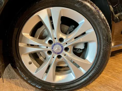 MERCEDES-BENZ C 180 1.6 16V 4P CGI  TURBO AUTOM�TICO, Foto 6