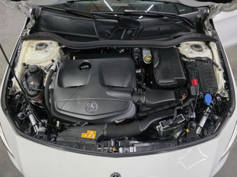 MERCEDES-BENZ CLA 180 1.6 16V 4P CGI TURBO 7G-TRONIC AUTOM�TICO DCT, Foto 18