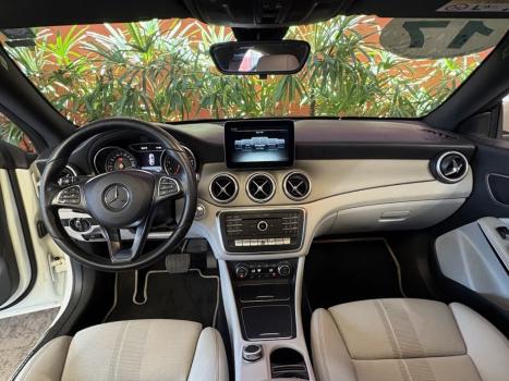 MERCEDES-BENZ CLA 200 1.6 16V 4P VISION AUTOM�TICO, Foto 8