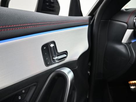 MERCEDES-BENZ CLA 35 AMG 2.0 16V 4P CGI 4MATIC 7G-TRONIC DCT AUTOM�TICO, Foto 15