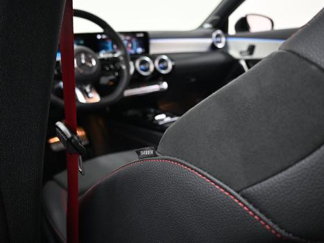 MERCEDES-BENZ CLA 35 AMG 2.0 16V 4P CGI 4MATIC 7G-TRONIC DCT AUTOM�TICO, Foto 21