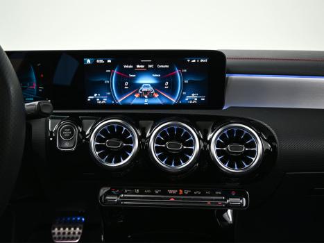 MERCEDES-BENZ CLA 35 AMG 2.0 16V 4P CGI 4MATIC 7G-TRONIC DCT AUTOM�TICO, Foto 28