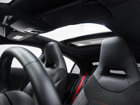 MERCEDES-BENZ CLA 35 AMG 2.0 16V 4P CGI 4MATIC 7G-TRONIC DCT AUTOM�TICO, Foto 34