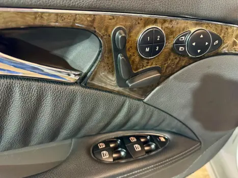 MERCEDES-BENZ E 350 3.5 V6 24V AVANTGARDE AUTOM�TICO, Foto 8