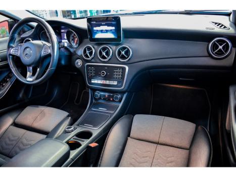 MERCEDES-BENZ GLA 200 1.3 16V 4P GCI STYLE 7G-DCT AUTOM�TICO, Foto 14