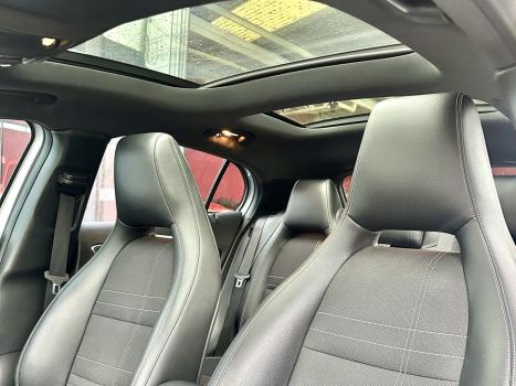 MERCEDES-BENZ GLA 200 1.6 16V 4P CGI ADVANCE TURBO AUTOMÁTICO, Foto 4 MERCEDES-BENZ GLA 200 1.6 16V 4P CGI ADVANCE TURBO AUTOMÁTICO, Foto 4