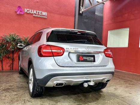 MERCEDES-BENZ GLA 200 1.6 16V 4P CGI ADVANCE TURBO AUTOMÁTICO, Foto 24 MERCEDES-BENZ GLA 200 1.6 16V 4P CGI ADVANCE TURBO AUTOMÁTICO, Foto 24