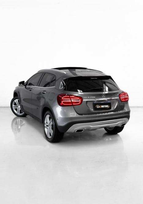MERCEDES-BENZ GLA 200 1.6 16V 4P FLEX CGI ENDURO TURBO AUTOMTICO, Foto 4