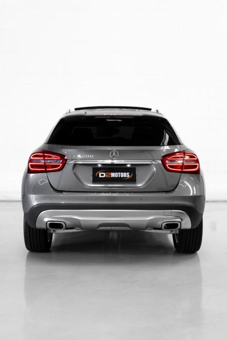 MERCEDES-BENZ GLA 200 1.6 16V 4P FLEX CGI ENDURO TURBO AUTOMTICO, Foto 5