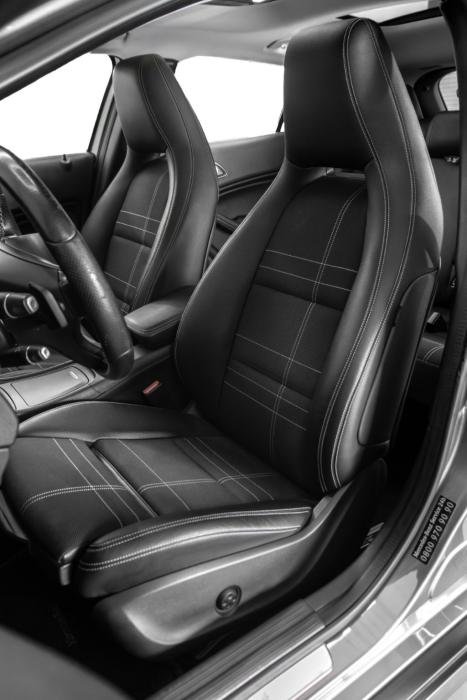 MERCEDES-BENZ GLA 200 1.6 16V 4P FLEX CGI ENDURO TURBO AUTOMTICO, Foto 6