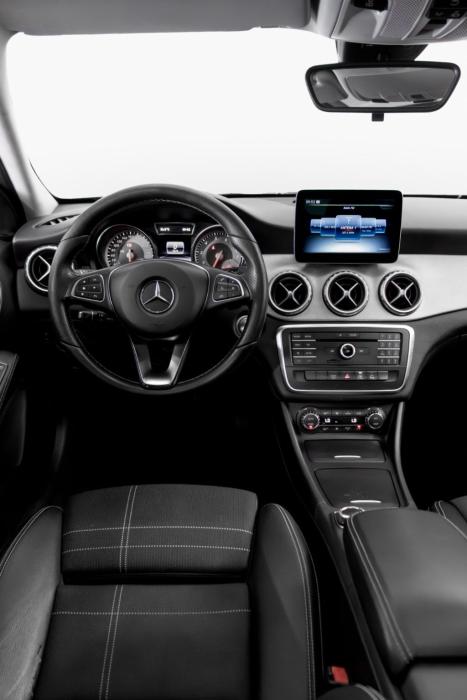 MERCEDES-BENZ GLA 200 1.6 16V 4P FLEX CGI ENDURO TURBO AUTOMTICO, Foto 8