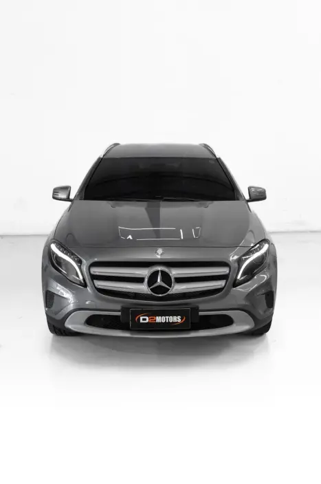 MERCEDES-BENZ GLA 200 1.6 16V 4P CGI VISION TURBO AUTOMTICO, Foto 2
