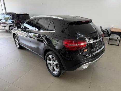 MERCEDES-BENZ GLA 200 1.6 16V 4P CGI ADVANCE TURBO AUTOMTICO, Foto 4