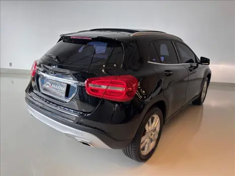 MERCEDES-BENZ GLA 200 1.6 16V 4P FLEX CGI VISION TURBO AUTOM�TICO, Foto 5