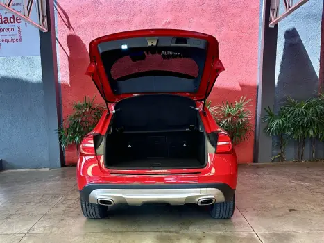 MERCEDES-BENZ GLA 200 1.6 16V 4P FLEX CGI ENDURO TURBO AUTOM�TICO, Foto 6