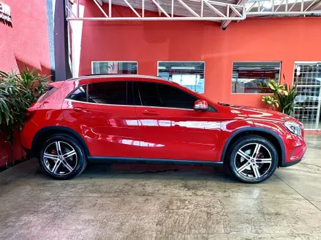 MERCEDES-BENZ GLA 200 1.6 16V 4P FLEX CGI ENDURO TURBO AUTOM�TICO, Foto 21