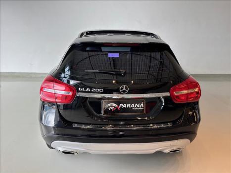 MERCEDES-BENZ GLA 200 1.6 16V 4P FLEX CGI VISION TURBO AUTOM�TICO, Foto 4