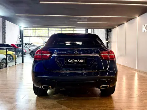 MERCEDES-BENZ GLA 200 1.6 16V 4P FLEX CGI NIGHT TURBO AUTOM�TICO, Foto 10