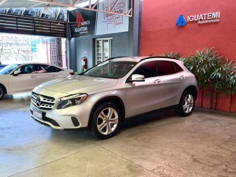 MERCEDES-BENZ GLA 200 1.3 16V 4P GCI STYLE 7G-DCT AUTOM�TICO, Foto 2