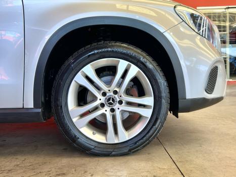 MERCEDES-BENZ GLA 200 1.3 16V 4P GCI STYLE 7G-DCT AUTOM�TICO, Foto 9