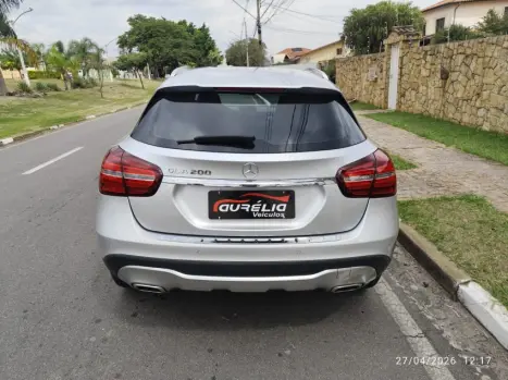 MERCEDES-BENZ GLA 200 1.6 16V 4P FLEX CGI NIGHT TURBO AUTOM�TICO, Foto 6