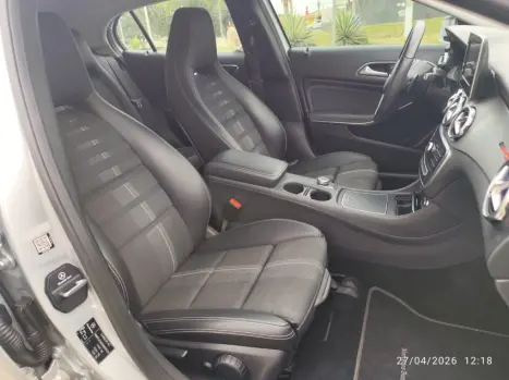 MERCEDES-BENZ GLA 200 1.6 16V 4P FLEX CGI NIGHT TURBO AUTOM�TICO, Foto 11